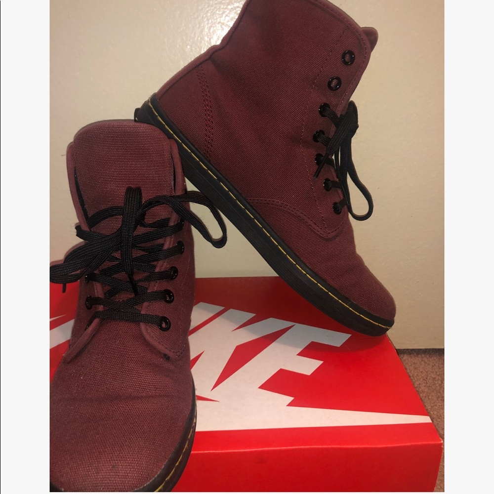 Burgundy doc martens shoreditch boots
